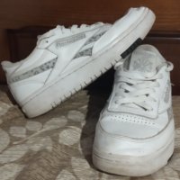 Оригинални маратонки Reebok , снимка 3 - Маратонки - 41245793