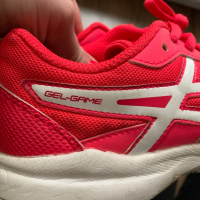 ASICS gel маратонки, снимка 5 - Детски маратонки - 36326927