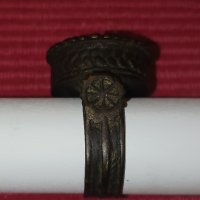 Стар възрожденски, болярски пръстен 19 век. , снимка 2 - Антикварни и старинни предмети - 44355253