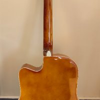 Акустична китара натурален цвят, снимка 2 - Китари - 44272973