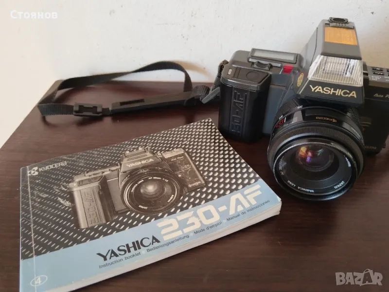 YASHICA 230 AF 
Japan, снимка 1
