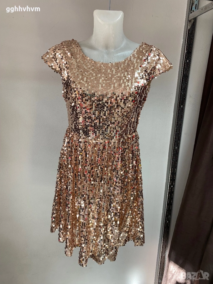 Блестяща рокля, снимка 1