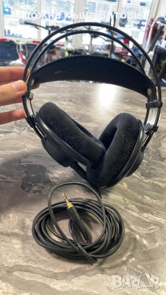 Слушалки AKG K702, снимка 1