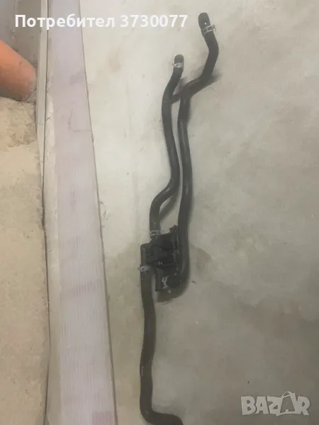 BMW F10 F11 F07 F06 F12 F13 F01 F02 Водна помпа с маркучи и клапан, снимка 1