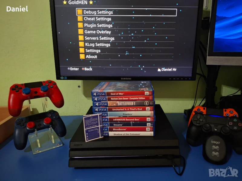 Playstation 4 Pro хакнат 9.00 + игри + 4 контролера и аксесоари, снимка 1