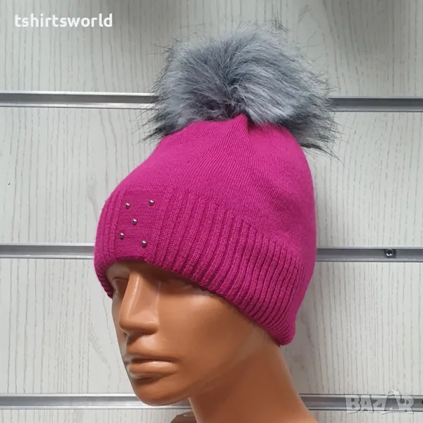 Нова зимна дамска шапка с камъчета с пух/помпон в цвят циклама, снимка 1