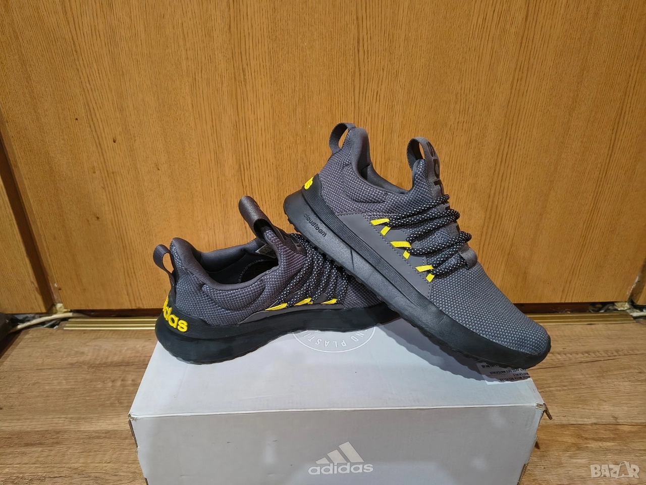 Adidas оригинални маратонки 41 номер, снимка 1