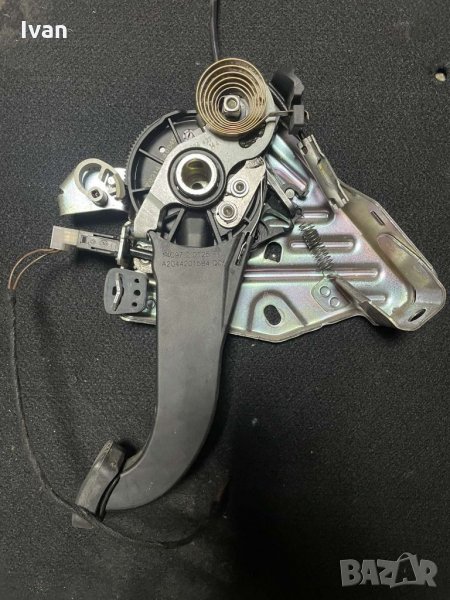 Педал паркинг спирачка Mercedes E200 W212 , снимка 1