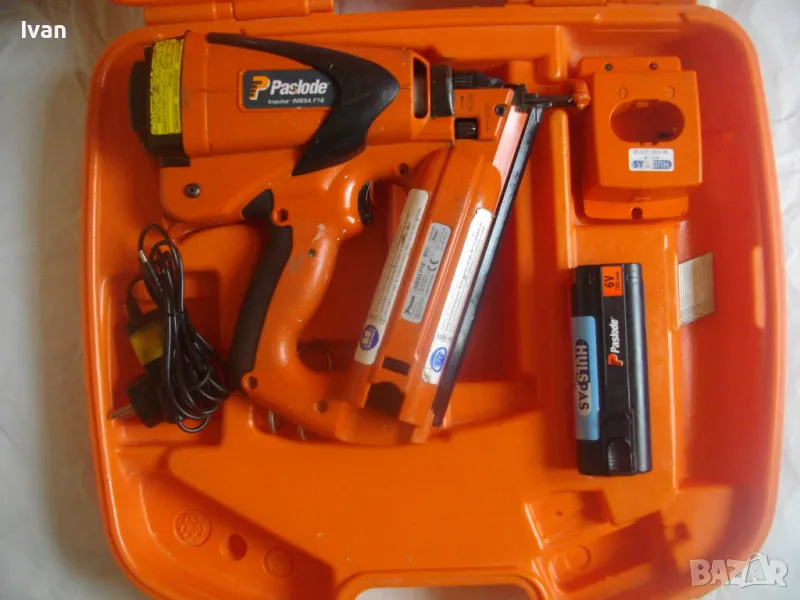 Газов Литиев ТАКЕР за пирони игли 32-63мм 34 градуса Професионален с 1 батерия PASLODE Impulse IM65A, снимка 1