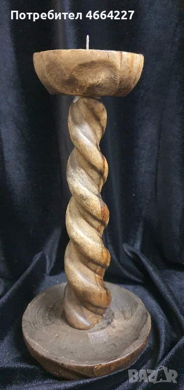 Ръчно изработен дървен свещеник с уникална спираловидна форма, снимка 1