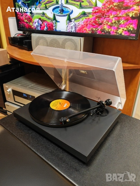 PRO-JECT P 1.2 грамофон с доза Goldring EPIC, снимка 1