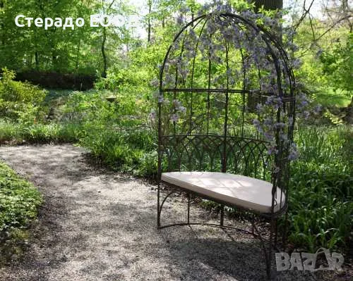 МЕТАЛНА ПОЛУБЕСЕДКА С ПЕЙКА, снимка 1