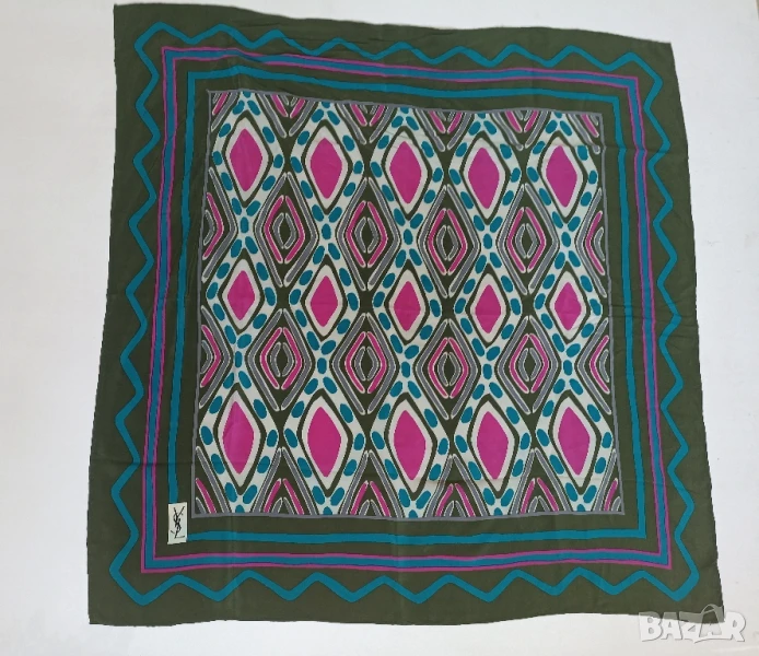 Дамски шал Yves Saint Laurent, снимка 1