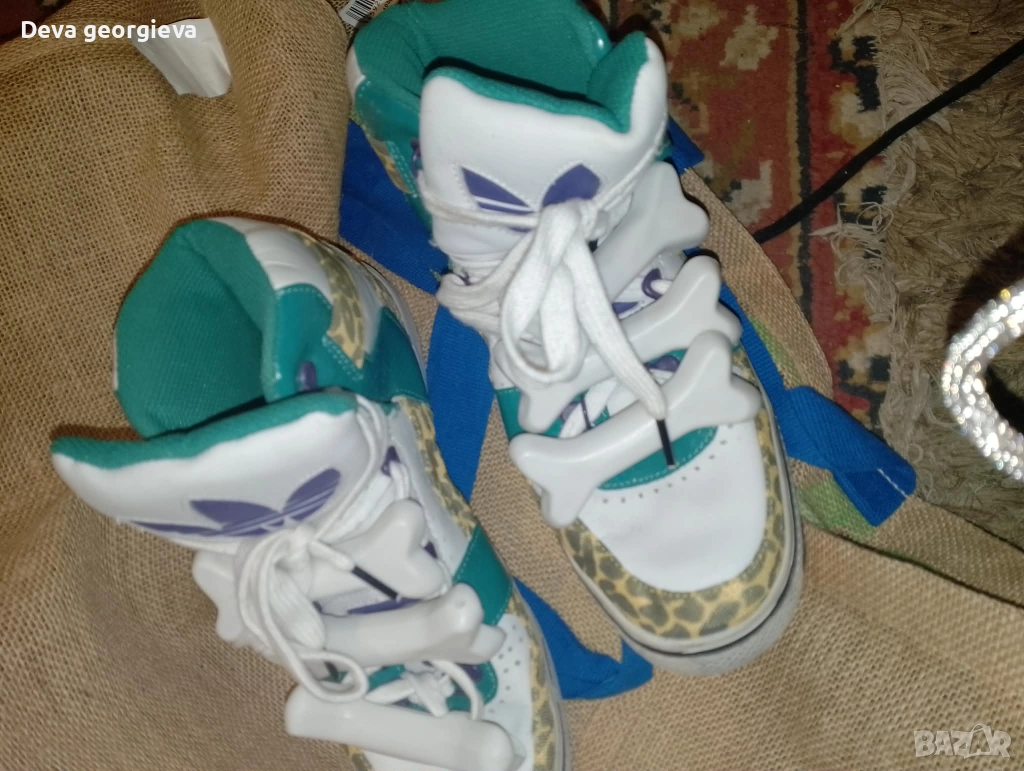 Унисекс спортни маратонки Adidas , снимка 1