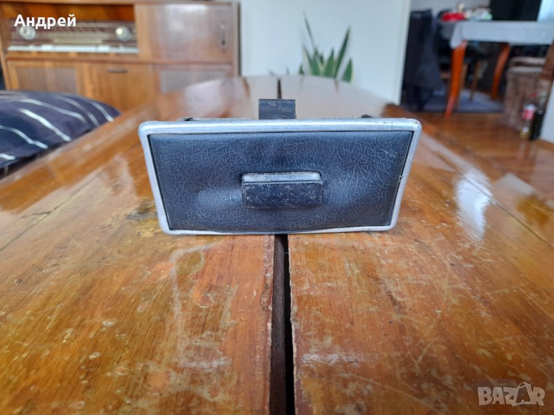 Стар автомобилен пепелник #3, снимка 1