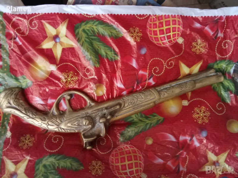 Стар месингов пищов - сувенир, снимка 1