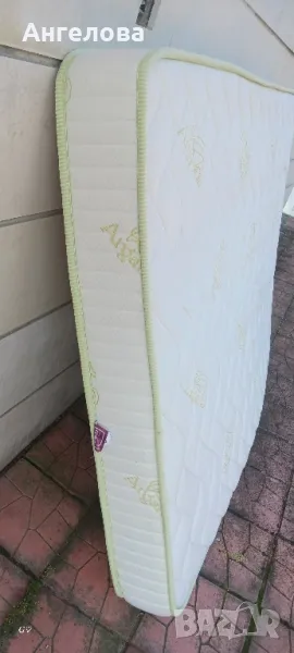 Двулицев матрак 190/140/20, снимка 1