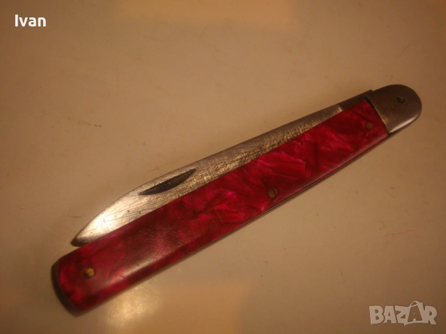 Българско Соц ножче ножка джобно туристическо 18,5 см с дръжка от червен каталин, снимка 11 - Антикварни и старинни предмети - 53420295