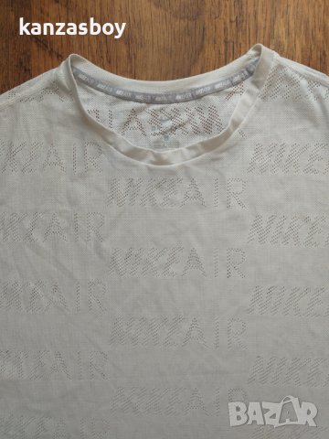 Nike Air Women's Running Top -УГОЛЕМЕНА дамска тениска като нова, снимка 6 - Тениски - 40981795