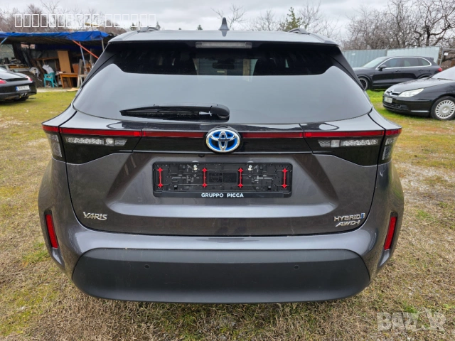 Toyota yaris cross 1.5 Hybrid 4x4 2024, снимка 5 - Автомобили и джипове - 53489693