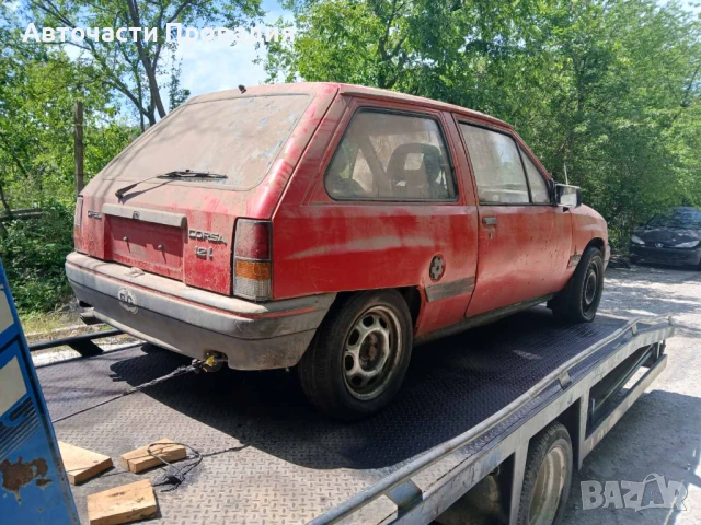 Опел Корса А, 1,2 mi, 1991 г на части, снимка 2 - Автомобили и джипове - 50625808