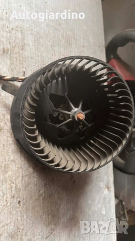 Вентилатор за парно за VW Passat - 3C0907521B / 246810-5382 / 994044P / F011500045, снимка 2 - Части - 52642177