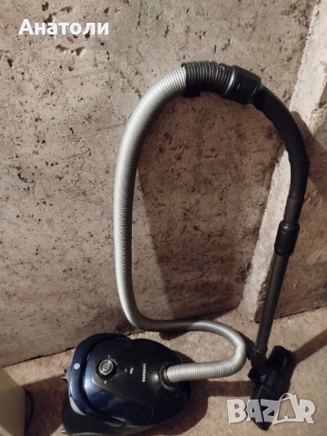 Продавам две прахосмукачки , снимка 2 - Прахосмукачки - 52952962