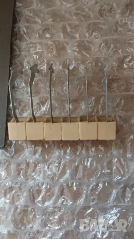 Заден и долен капак, копчета, бутони за лампово радио. , снимка 11 - Други - 49037702