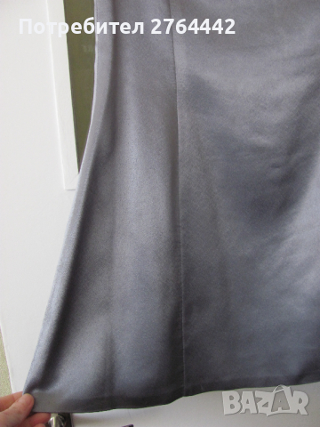 Сатенена сива рокля, снимка 2 - Рокли - 36217017