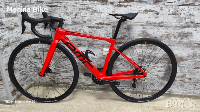 Карбонов шосеен велосипед BMC Teammachine SLR Five Disc 105 Di2 Mavic | 47, снимка 12 - Велосипеди - 52546813