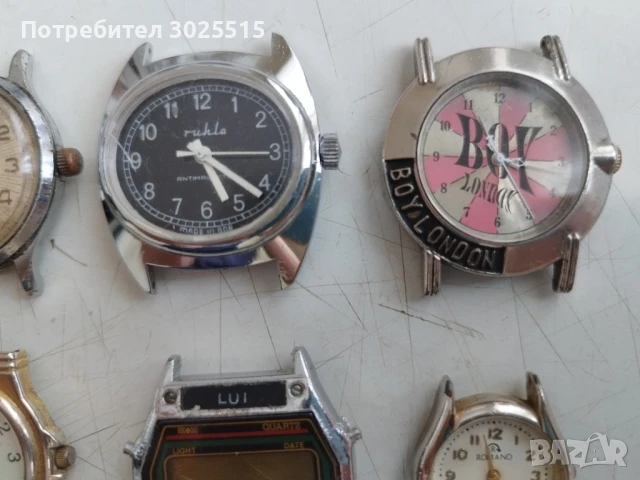 Неработещи часовници , снимка 3 - Антикварни и старинни предмети - 44273877