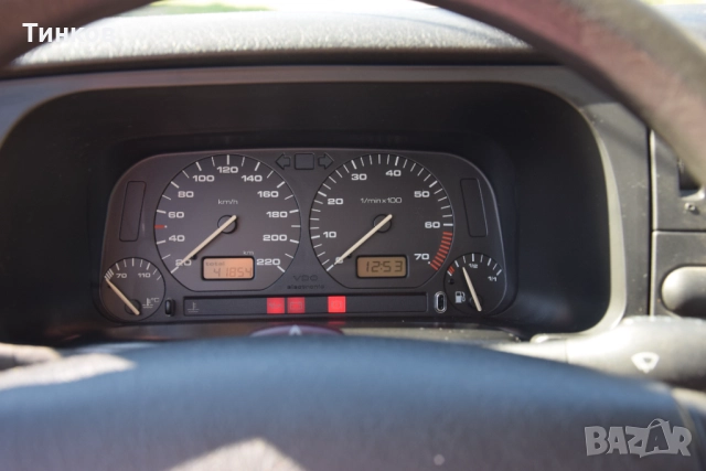 Фолксваген Голф 3, 1.8 бензин, снимка 5 - Автомобили и джипове - 51938391