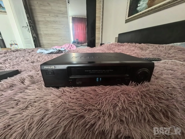 Видеорекордер Philips VR210, снимка 6 - Плейъри, домашно кино, прожектори - 53474788