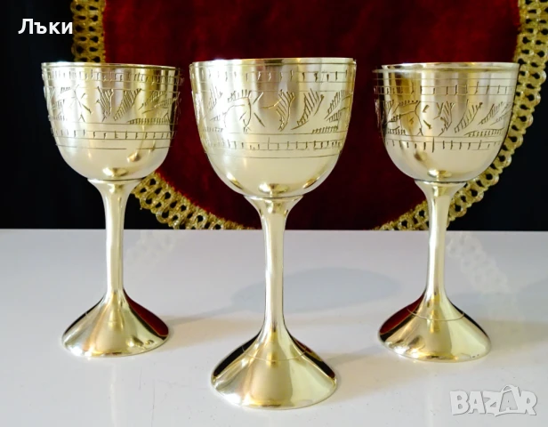  Бронзови чаши за ракия 100 мл.,гравирани. 