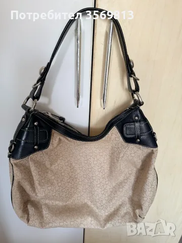 ОРИГИНАЛ DKNY, DONNA KARAN NEW YORK, УНИКАЛНА ГОЛЯМА МЕКА ЧАНТА, текстил и 100% естествена кожа, снимка 2 - Чанти - 55729546