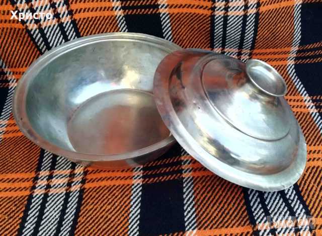 Ръчно изработени медна купа и капак, снимка 3 - Антикварни и старинни предмети - 52578604