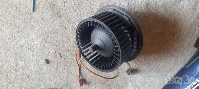 Вентилатор парно VW Golf III, снимка 3 - Части - 51550631