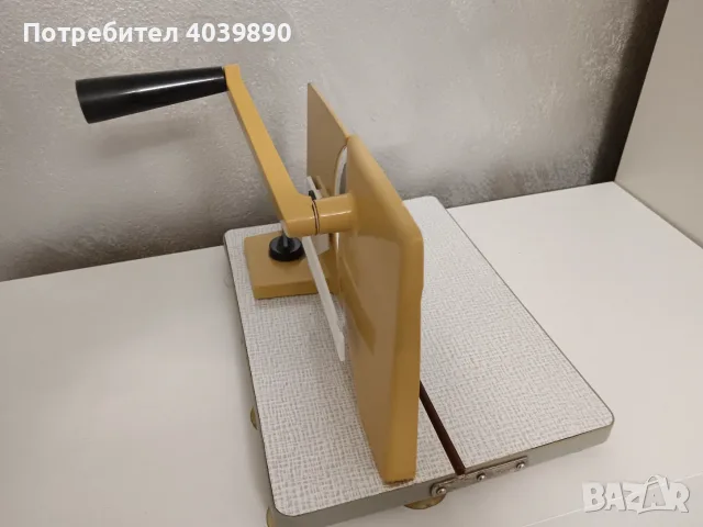 Продавам ръчна машинка за рязане , снимка 4 - Аксесоари за кухня - 55927857