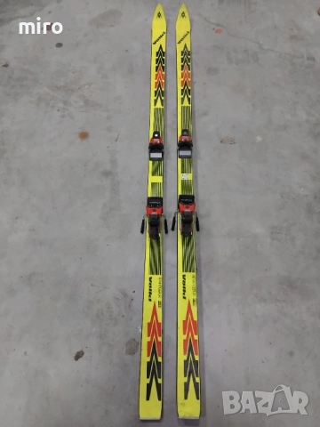Ски марка VOLKL. Напълно оборудвани с механизми!