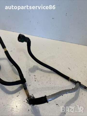 Тръба на горивната линия част модел  ляв волан за Peugeot 4007 2.2 HDI (2009), снимка 2 - Части - 53647568