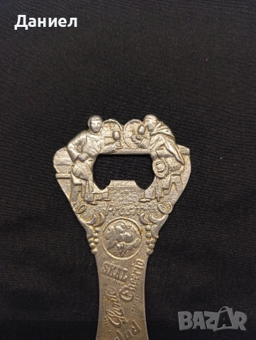 Стара колекционерска отварачка , снимка 2 - Антикварни и старинни предмети - 53398037