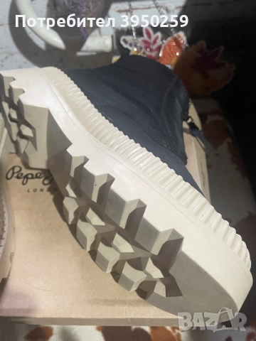 Боти на Pepe Jeans, снимка 2 - Дамски боти - 52475495