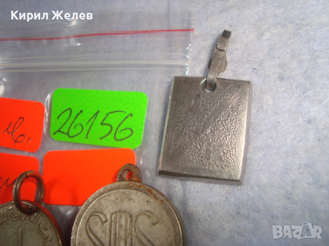 3 ВИСУЛКИ - УКРАШЕНИЯ ДИРХАМ ОАЕ ПЛОЧКА с ИНИЦИАЛИ ДК СТАРИ МЕДАЛЬОНИ 26156, снимка 7 - Антикварни и старинни предмети - 36332018