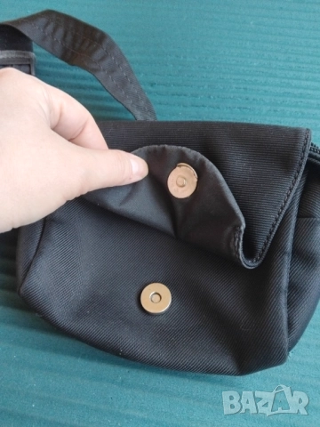 Samsonite - 100% оригинална луксозна чантичка за кръст  / Паласка, снимка 6 - Чанти - 52850083