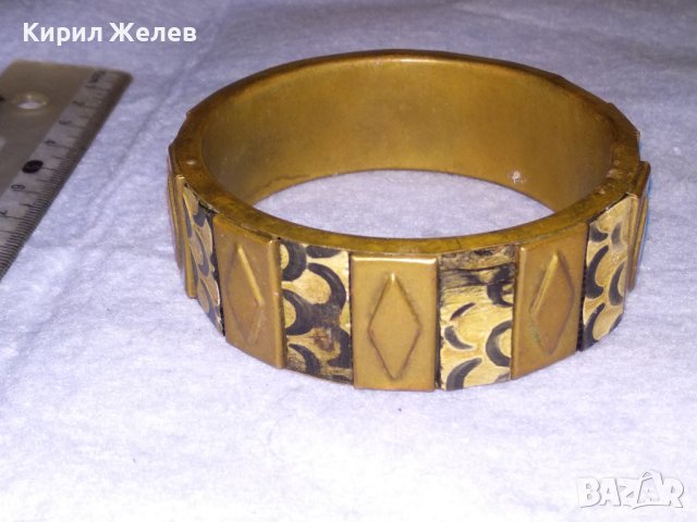 СТАРА БРОНЗОВА ТИБЕТСКА ТРАДИЦИОННА ГРИВНА РЯДКА РЪЧНА ИЗРАБОТКА ИНКРУСТИРАНА с РОГ / КОСТ 73731, снимка 5 - Антикварни и старинни предмети - 41202048