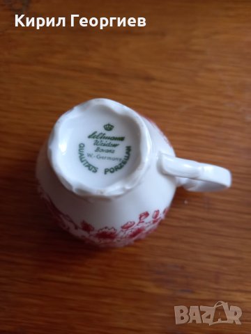 Сервиз за кафе за двама с латиера от фин Баварски порцелан със златен кант , снимка 3 - Сервизи - 41597155