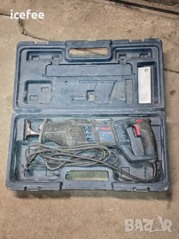 Bosch GSA 1300 PCE Professional саблен трион, снимка 6 - Триони и циркуляри - 56196005