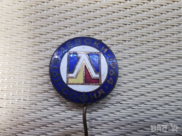  ЗНАЧКА-ЕМАЙЛБРОНЗ Ф.К.ЛЕВСКИ, снимка 2 - Антикварни и старинни предмети - 52545563