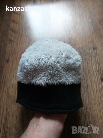 jack wolfskin - страхотна зимна шапка КАТО НОВА, снимка 6 - Шапки - 39842283