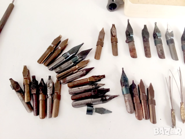 Лот писци восъци и др , снимка 4 - Други ценни предмети - 51464757